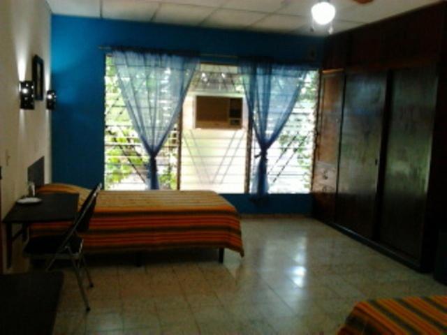 Hostal Dona Marta San Salvador Luaran gambar